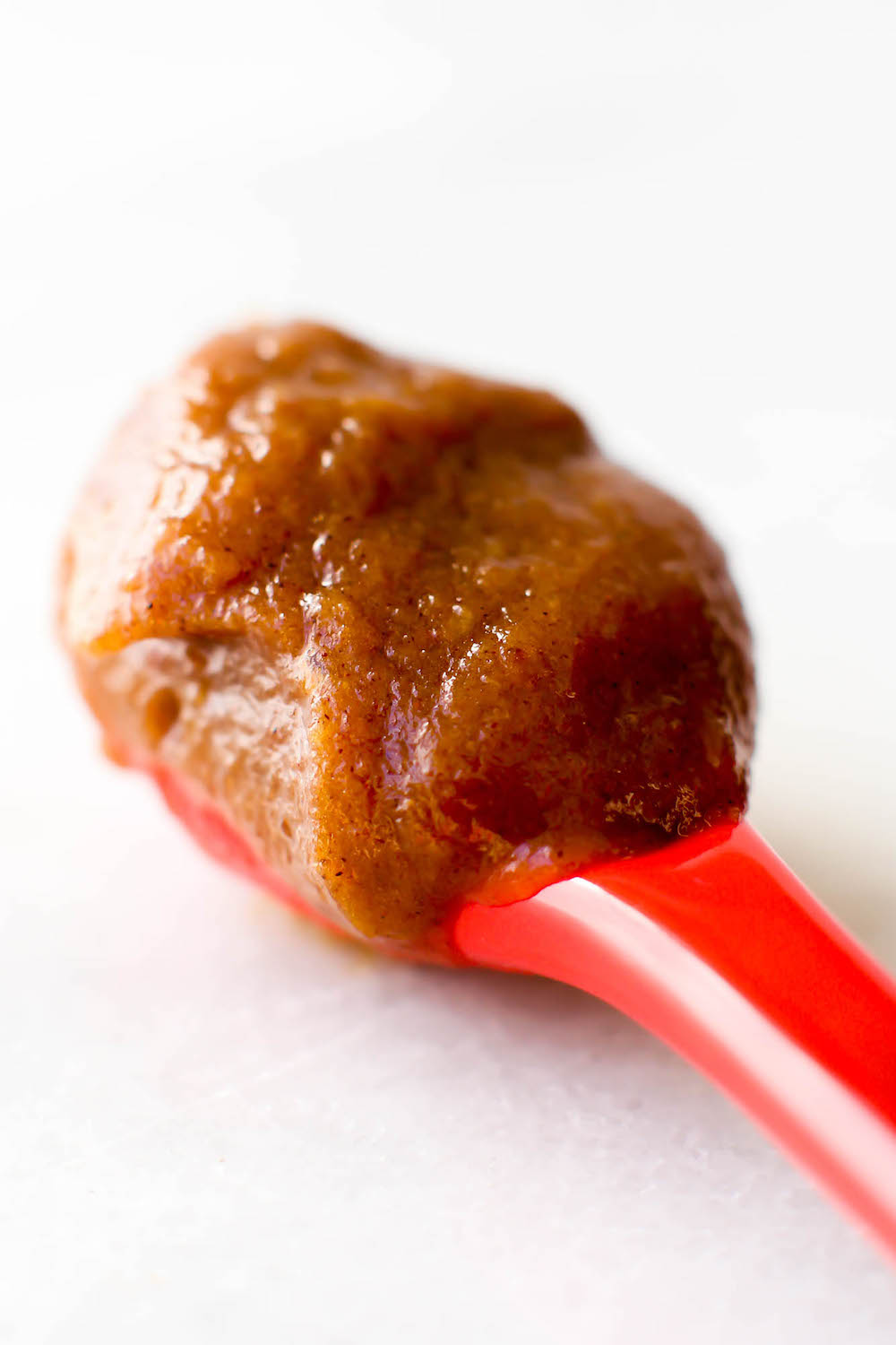 5-Minute Caramel Apple Butter | Naturally-Sweetened & No-Cook