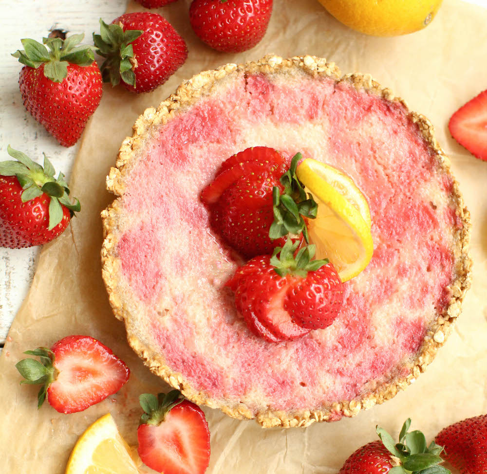 Strawberry Lemonade Pie - FeastingonFruit.com